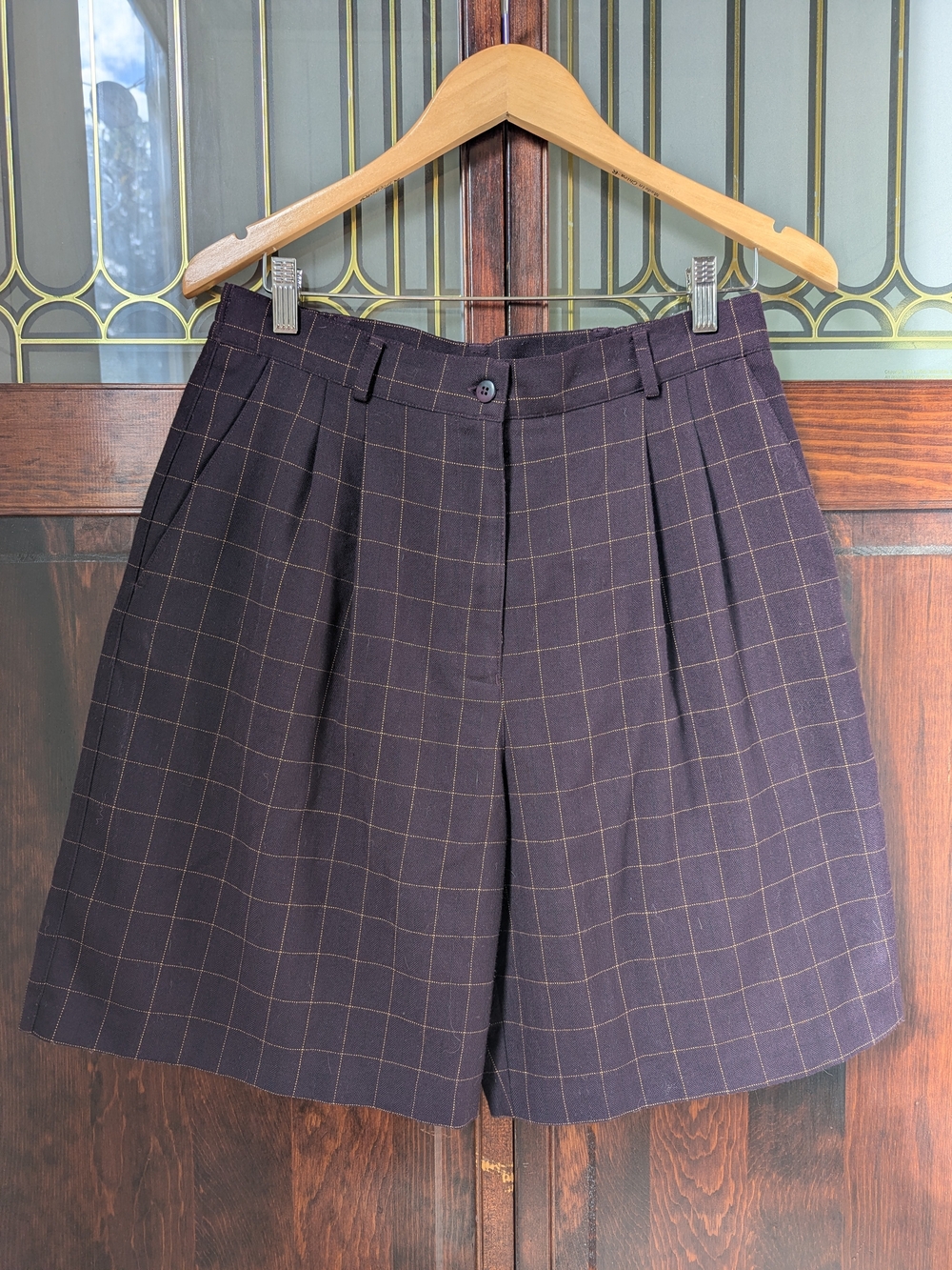 Women’s High-Waist Plaid Tailored Shorts in Dark Purple